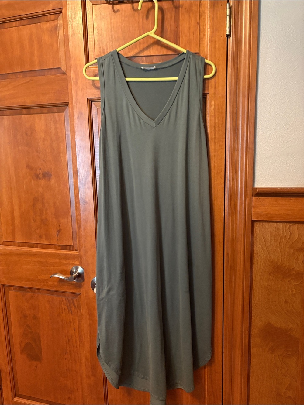 Sleeveless V-Neck Women's Midi Dress in Olive Green